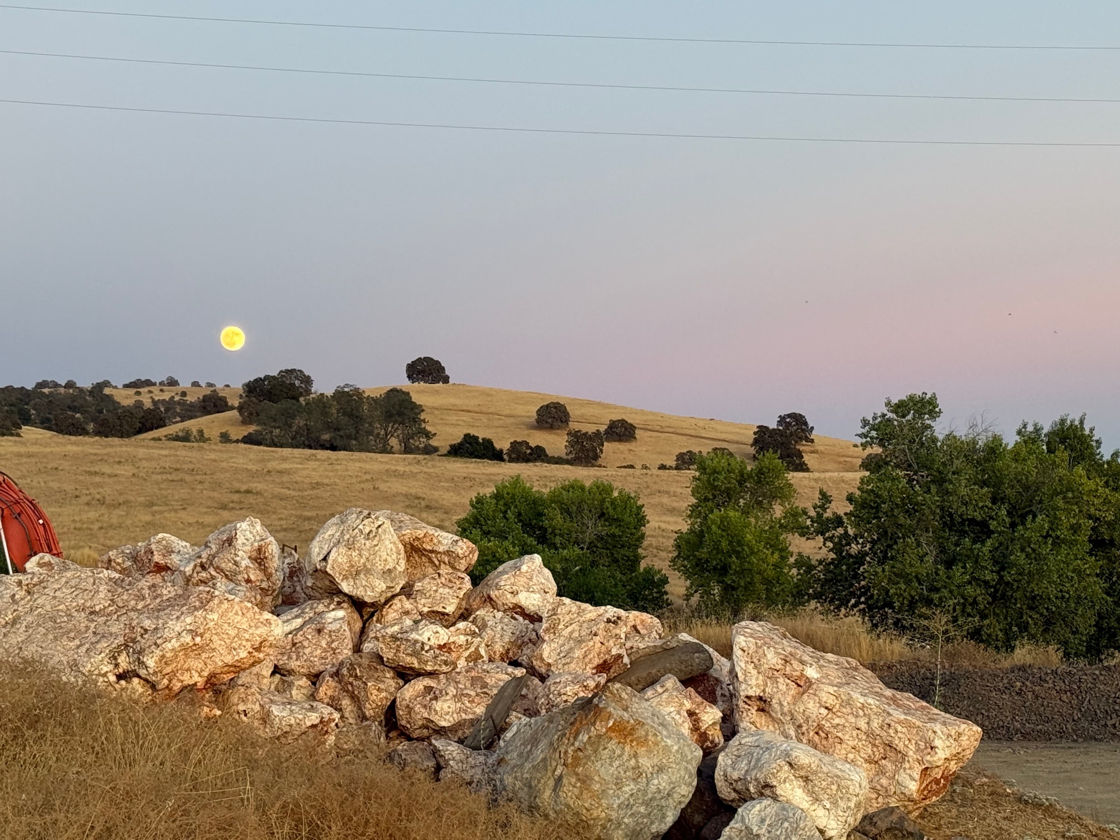 Quartz Ornamental Rock